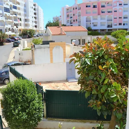 Espacoso Com Estacionamento Incluido Apartment