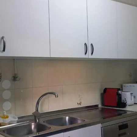 Espacoso Com Estacionamento Incluido Apartment *