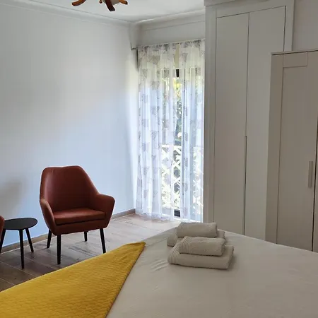 Espacoso Com Estacionamento Incluido