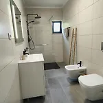 Espacoso Com Estacionamento Incluido By Qozzy * بورتيماو